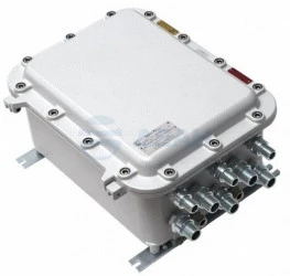 Коммутатор управляемый с PoE уличный взрывозащищенный TFortis PSW-2G6F+Ex (TFortis)